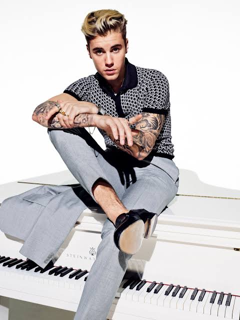 biebercap6's tweet photo. BREAKING NEWS: 

According to TMZ, singer Justin Bieber was recently hospitalized due to severe back pains caused by the burden of carrying the entire music industry. We all wish him a speedy recovery. https://t.co/S8P2iO3BZi