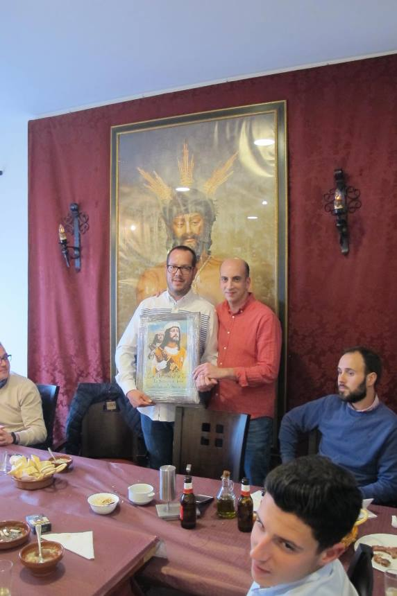 LSDJ_Doctores's tweet photo. Almuerzo Pan y Peces “Virtudes Cardinales” 2019

https://t.co/7giMO1QoSE https://t.co/8L8VWqoyVw
