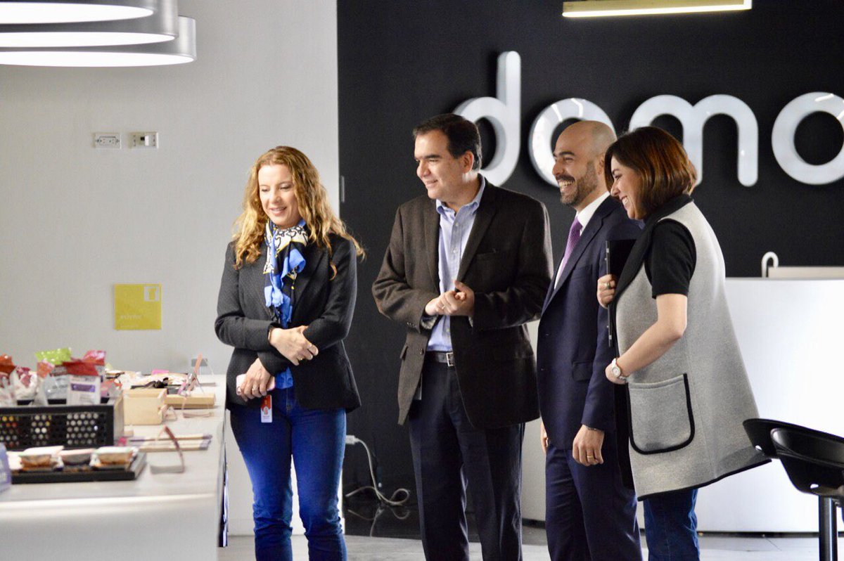 SAColombia's tweet photo. Hoy compartimos con la Vicepresidencia Comercial del Banco @Davivienda y conocimos las instalaciones del #Domoi. Una experiencia de innovación y transformación en el sector financiero, clave para el desarrollo del campo colombiano. https://t.co/rlUghvXXjG