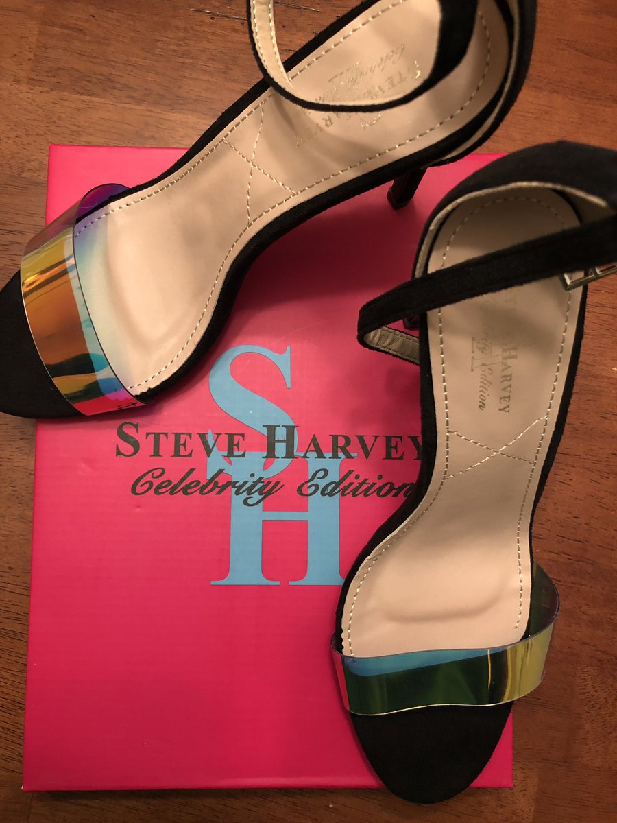 denisemose's tweet photo. Perks of knowing some cool people! Thank you Steve Harvey! They arrived today! Beautiful! Perfect fit! #DisneyDreamers #SteveHarveyCelebrityEdition #Shoes #AlwaysVIP π πβοΈ @IAmSteveHarvey @SteveHarveyFM @steveharveyshoe @Mrskissstyles @InStyle @Essence @aamuedu @BLACKGIRLSROCK https://t.co/D8excE8tlE