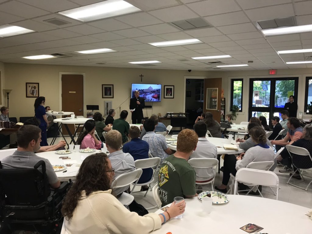 bishopwarda's tweet photo. At Baylor Christian University, Texas talking re the challenges of Christianity in Iraq /Kurdistan and looking for native English speakers to teach at the Catholic University in Erbil and the IB Mar Qardakh school. I received a warm welcome with great interest in our work. https://t.co/NGIefgXxmI