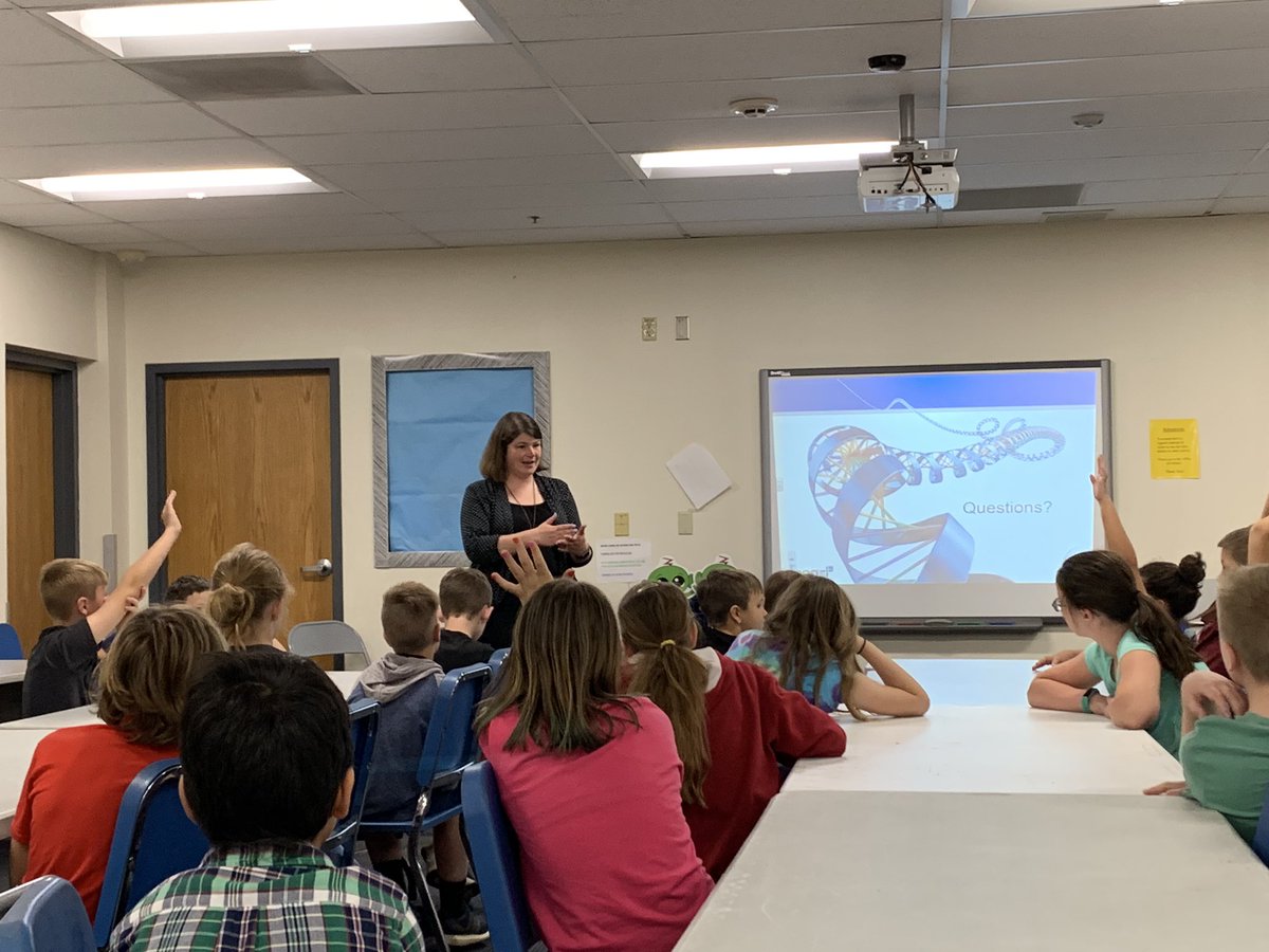 RedfieldSUSD's tweet photo. Thank you @JulieEuber & @Tgen for the amazing presentation to our 4th and 5th grade CGP! Our students were so engaged and ask the best questions as they explore all that T Gen does to advance science! What an awesome opportunity! #RedfieldRocks @ScottsdaleUSD #giftedlearning https://t.co/YFSccCsTrJ