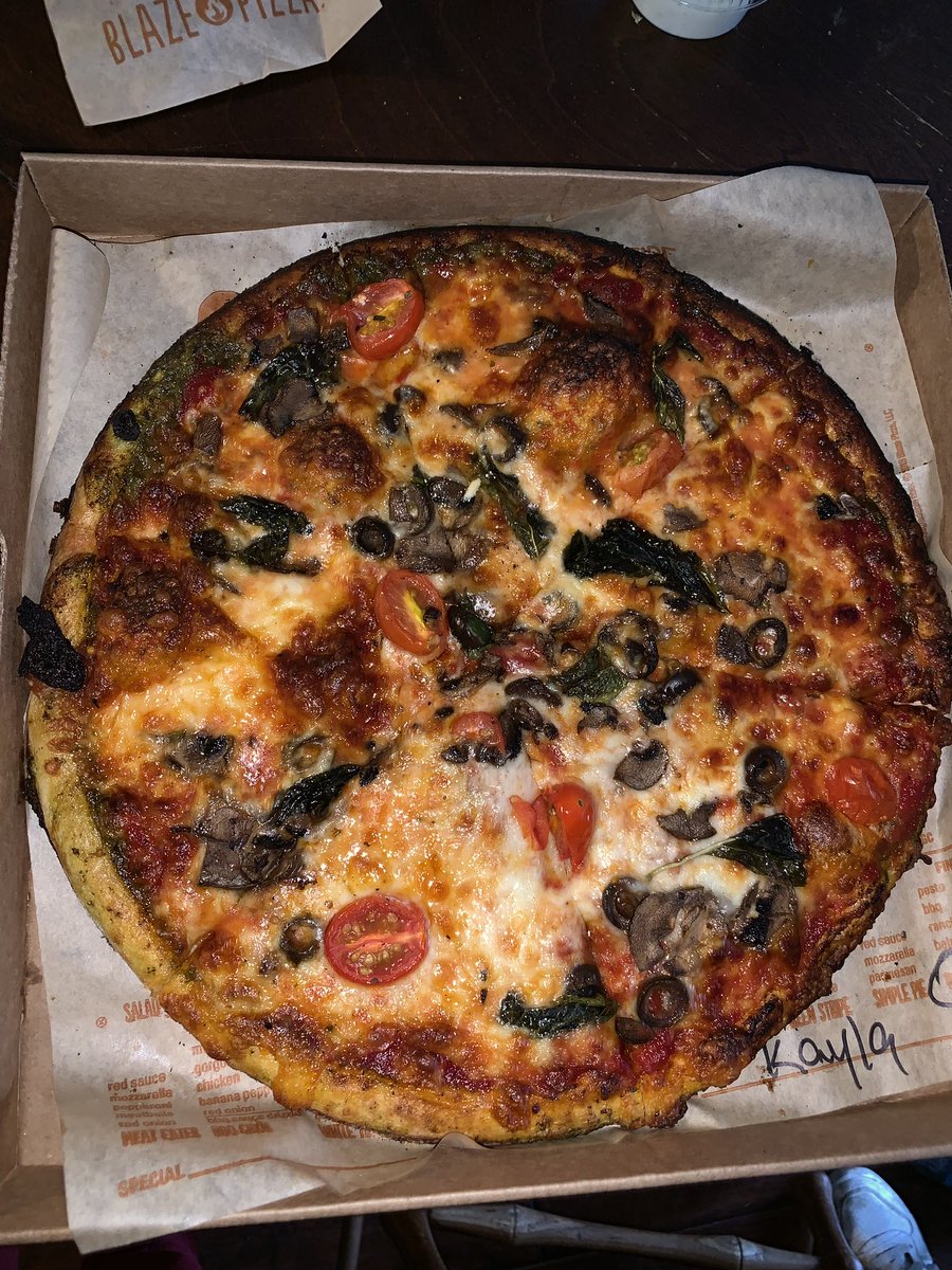Brianna__Rob's tweet photo. @BlazePizza this is unacceptable!!!!! I have been looking forward to this all day &amp; my pizza is not even edible. I’m very disappointed. https://t.co/d79Uy1T5W7