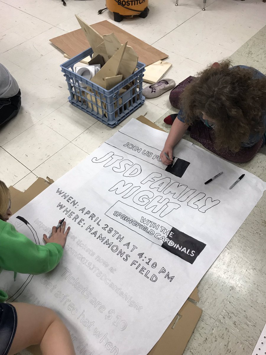 ManVsTeaching's tweet photo. ALL HANDS ON DECK! Love seeing the teamwork of my leaders. My class is helping out our leadership students by creating posters for our big events coming up @jtsd. Details coming soon on those events! Stay tuned. #STEAMazing https://t.co/lWQKVuhsoa