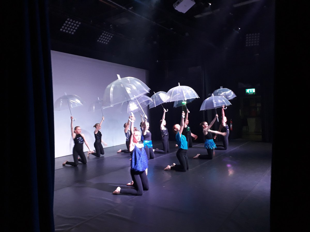 FLHSdance's tweet photo. Our year 8 dancers. Well done !!! https://t.co/yp7MTkkueH