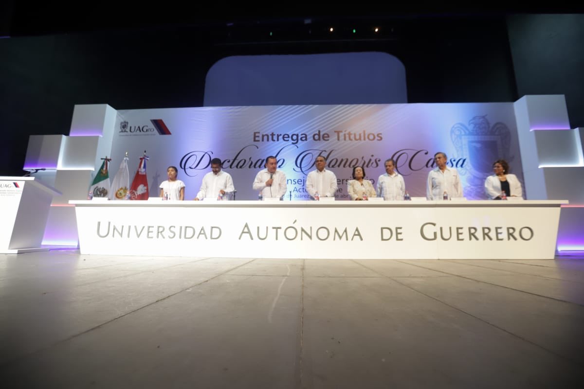 ⚠️ Inicia la Sesión Solemne del H. Consejo Universitario donde se entregará el Grado Honorífico de Doctorado Honoris Causa a <a href="/c_cardenas_s/">Cuauhtémoc Cárdenas</a> <a href="/IfigeniaMtz/">Fundación Ifigenia Martínez</a> y @PMunozLedo