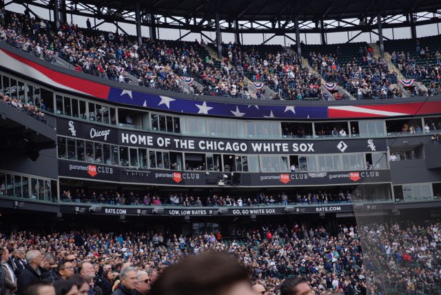 Rate_Mortgages's tweet photo. We out here
#CWSHomeOpener | #CWSOpeningDay https://t.co/TfsZGOdLf7