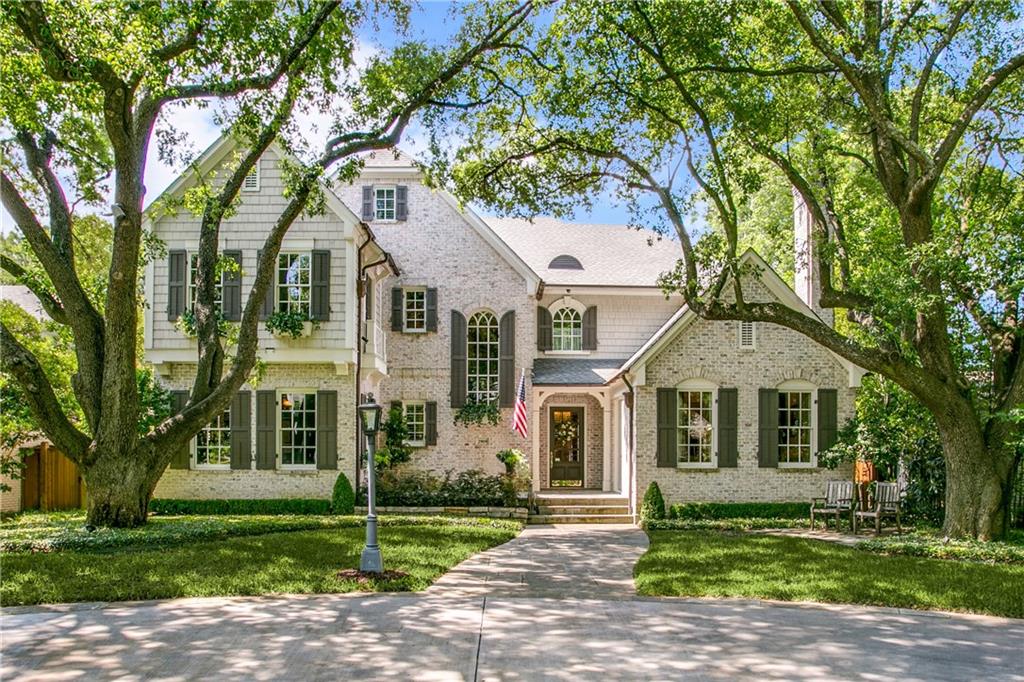 CranstonGroup's tweet photo. #OpenHouse

📍 2909 Southwestern Blvd. | #UniversityPark, TX
🏠 Sat. &amp; Sun. from 1-3pm

5 Bed / 7 Full Bath / 2 Half Bath
5,925 SqFt / Offered for $2,395,000

For more details, to schedule a private tour, or for any of your #RealEstate needs: contact the #CranstonGroup 🗝 #RHAdfw https://t.co/oEOIopsgMB