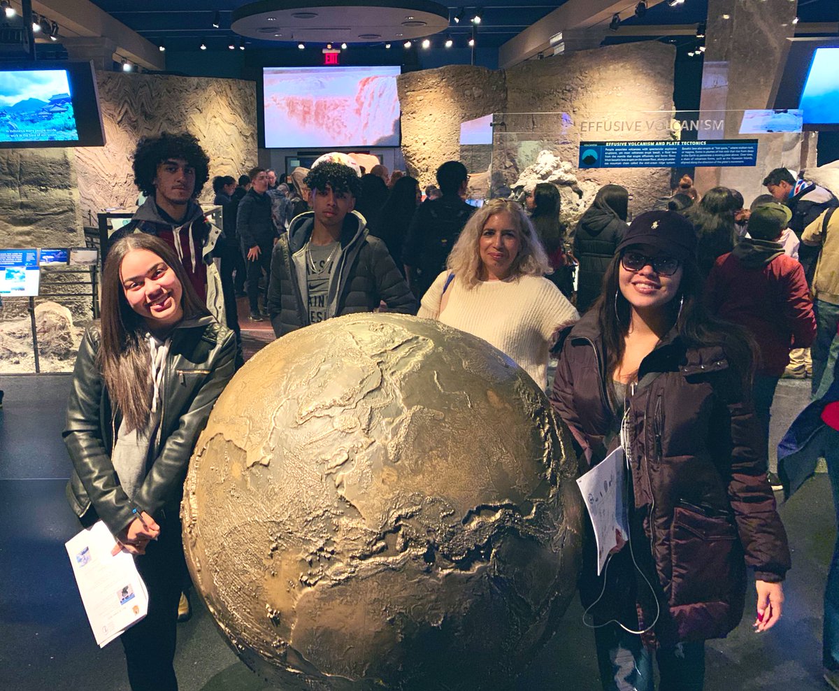 WCBMathScience's tweet photo. Our Math &amp; Science SLC students had a rocking time at the @AMNH !#scienceROCKS #planetarium #makinglearningfun #deepspqce @WCBryantHSLIC @NDwarka1 @DOEChancellor @SuptLindsey #therelentlessquestforexcellence #equityandexcellenceforall #americanmuseumofnaturalhistory https://t.co/7Zt7nyQsxB
