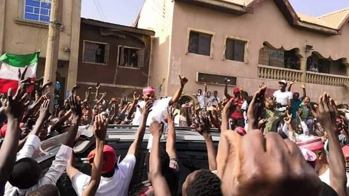 fajrudeen_yusuf's tweet photo. Nobody can give you freedom. Nobody can give you equality or justice or anything. If you're a man, you take it.-Malcolm X
#AbbaGidaGid
#RedCapRevolution https://t.co/dYDXNePpEq