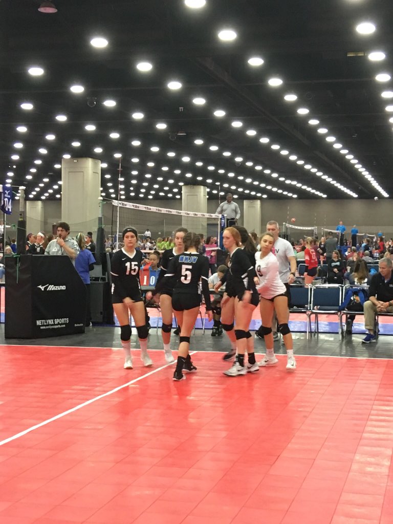 WeAreNKJV's tweet photo. 14 Silver places 3rd in their pool, winning 1 of 3 very hard fought matches!!!!!  #14silver #twittertakeover #forloveofvolleyball #jvaworlds #battledhard https://t.co/DfCeBcptjP