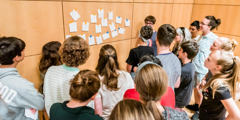 HugoHouse's tweet photo. Calling all young writers! Meet new friends and explore the elements of poetry and prose in @finneyfrock and @corinnemanning's CREATIVE WRITING SCRIBES summer camp. Learn more at https://t.co/OhTPxxN13U https://t.co/8VXlCRzzo4