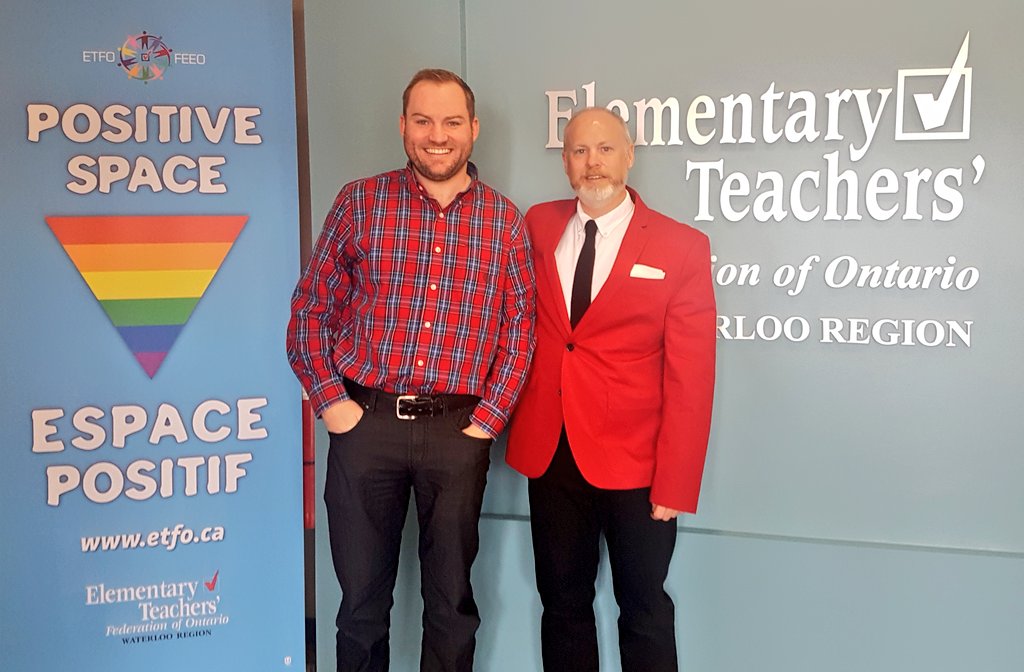 NathanRCore's tweet image. #RedForEd with @gweiler and @NathanRCore. @WROTL thanks @ETFOWaterloo for the extra buttons. We ran out! #activistproblems #ETFOstrong @ETFOeducators #CutsHurtKids