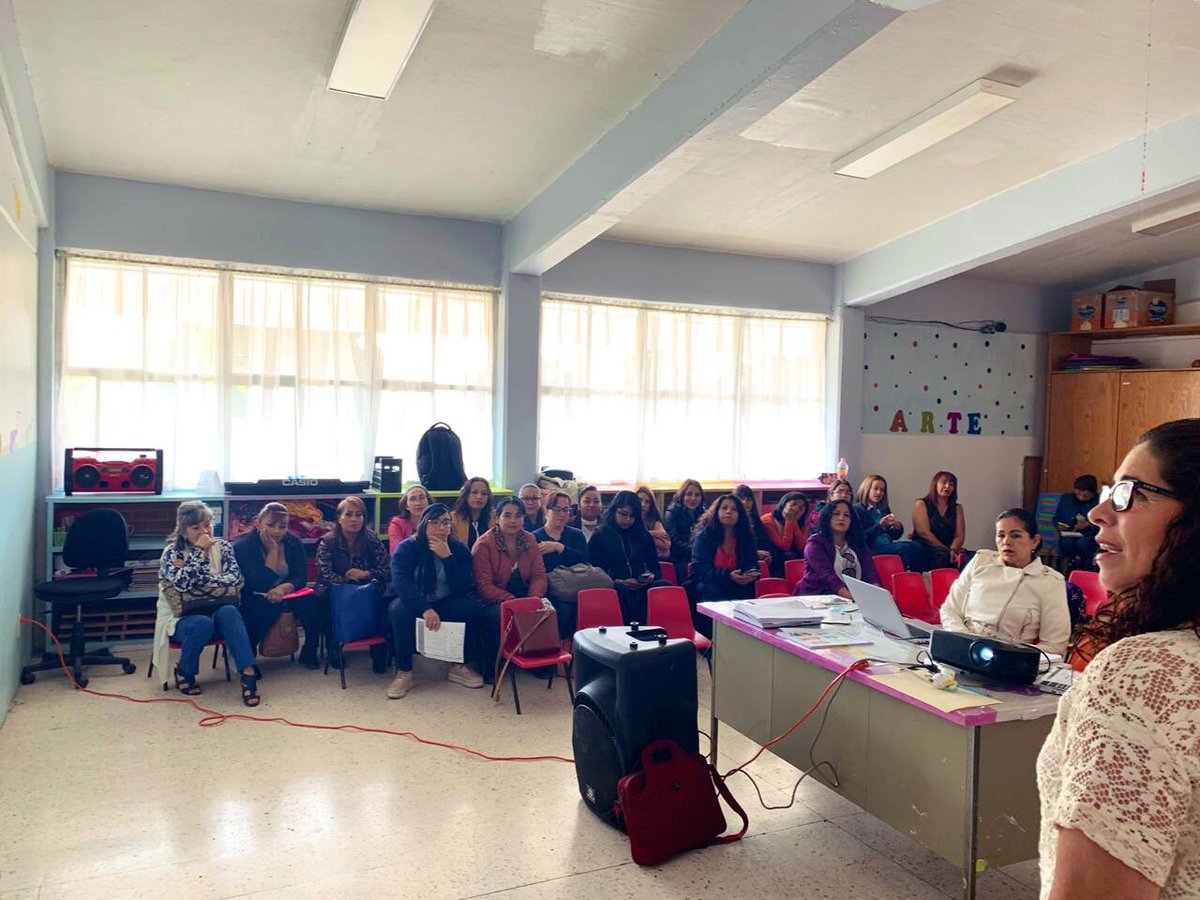 ManuelVidalesS's tweet image. Compartamos estrategias educativas para fortalecer la inclusión y equidad en nuestras escuelas. || CENDI 2, Colegio Montessori Alejandro Magno, Zona 02

#CTEHidalgo #EducaciónBásica #EducaciónEnHidalgo #FamiliaSEPH #EducarEsCrecerContigo