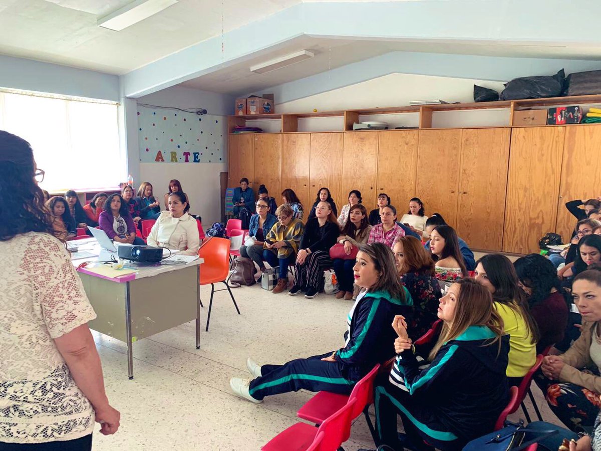 ManuelVidalesS's tweet image. Compartamos estrategias educativas para fortalecer la inclusión y equidad en nuestras escuelas. || CENDI 2, Colegio Montessori Alejandro Magno, Zona 02

#CTEHidalgo #EducaciónBásica #EducaciónEnHidalgo #FamiliaSEPH #EducarEsCrecerContigo