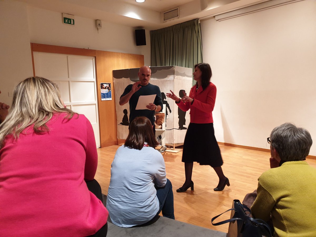 AIIG_VdA's tweet photo. Dalla partenza alla premiazione, insieme a @TouringClub e con le #Puette @unicef, I luoghi del giocare #nottedellageografia termina ospiti di #Brivio2 #Aosta https://t.co/smYkedz1Li