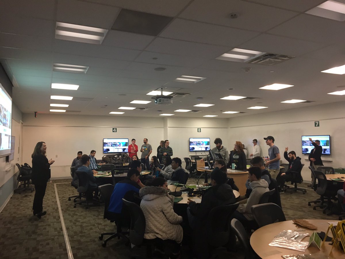 FCPS_CSP's tweet photo. CSP took students from @EdisonSTEMprg @ThomasAEdisonHS to GMU https://t.co/rSBEERRo5T
