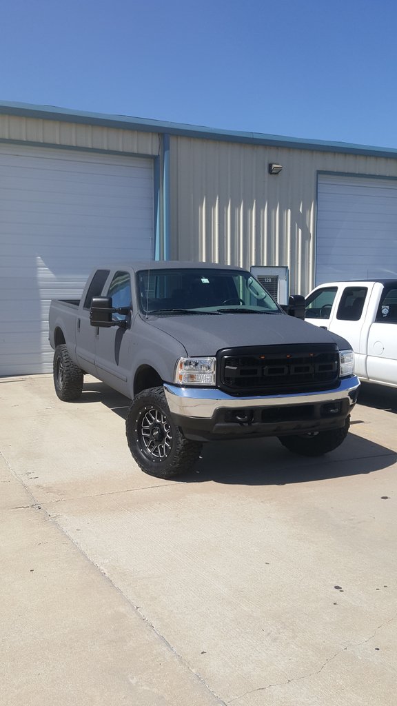 raptorcoatings's tweet photo. #FeaturedVehicleFriday Check out Jacob W.'s #Dodge. "#Raptorliner is the best for both DIY and professional use - highly recommended!" #raptor #upol #bedliner #diy #doityourself #builtnotbought #weekendwarrior #homegarage #truckyeah #bredtough #raptorliner https://t.co/bapEJNP7Nz