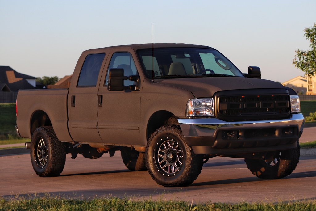 raptorcoatings's tweet photo. #FeaturedVehicleFriday Check out Jacob W.'s #Dodge. "#Raptorliner is the best for both DIY and professional use - highly recommended!" #raptor #upol #bedliner #diy #doityourself #builtnotbought #weekendwarrior #homegarage #truckyeah #bredtough #raptorliner https://t.co/bapEJNP7Nz