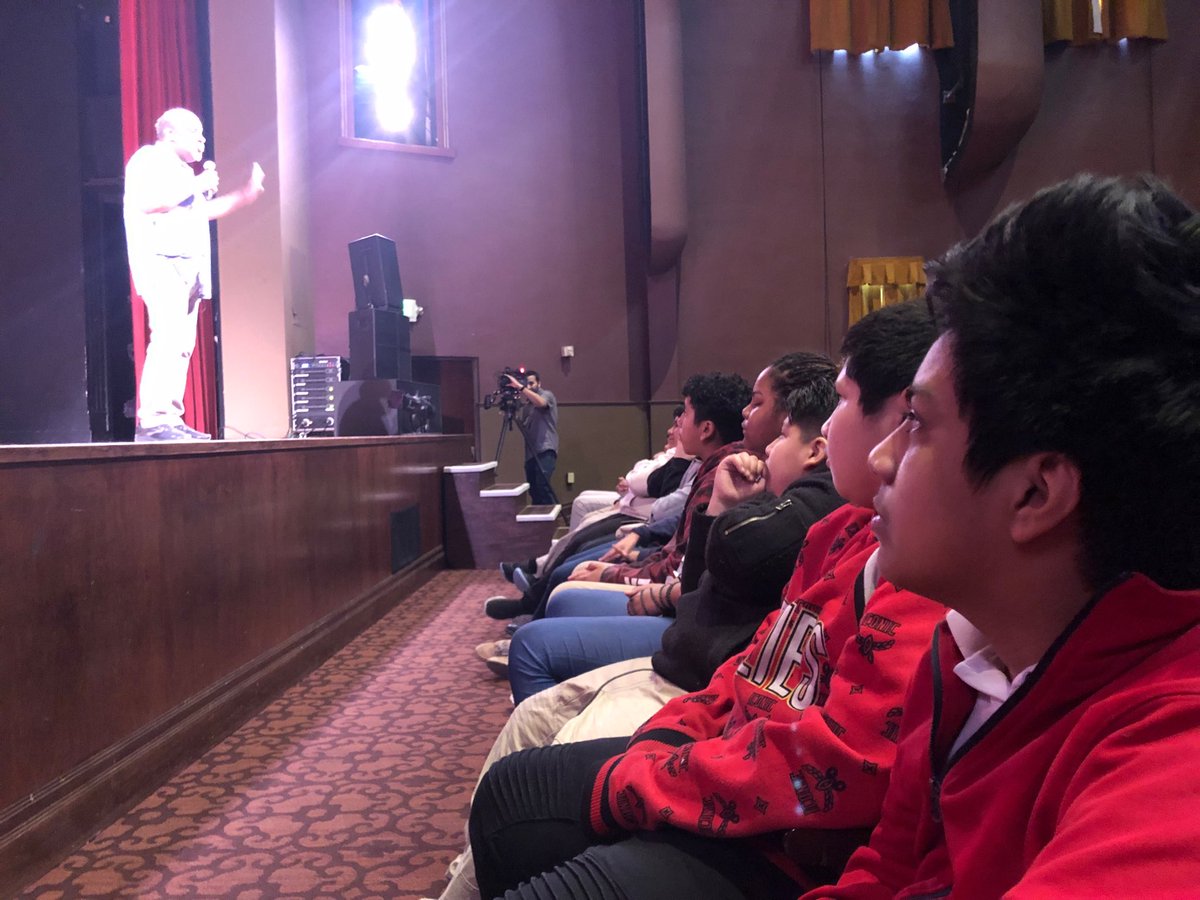 Herff Middle School students enjoy meeting author Christopher Paul Curtis at the Carver Center. All students received an autographed copy of one of his books! #SanAntonioISD