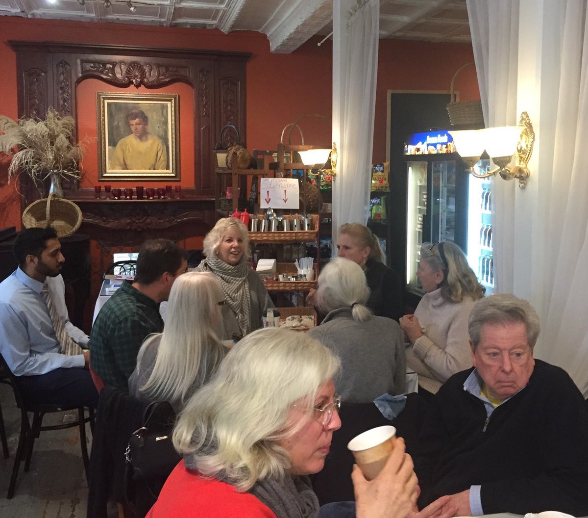 dinerdialogues's tweet photo. Great #DinerStop @ Jeanie Beans & Family in #ClintonCorners We talked #libraries #AIMfunding #Veterans #ilovemydistrict https://t.co/vCMWvmKz6q
