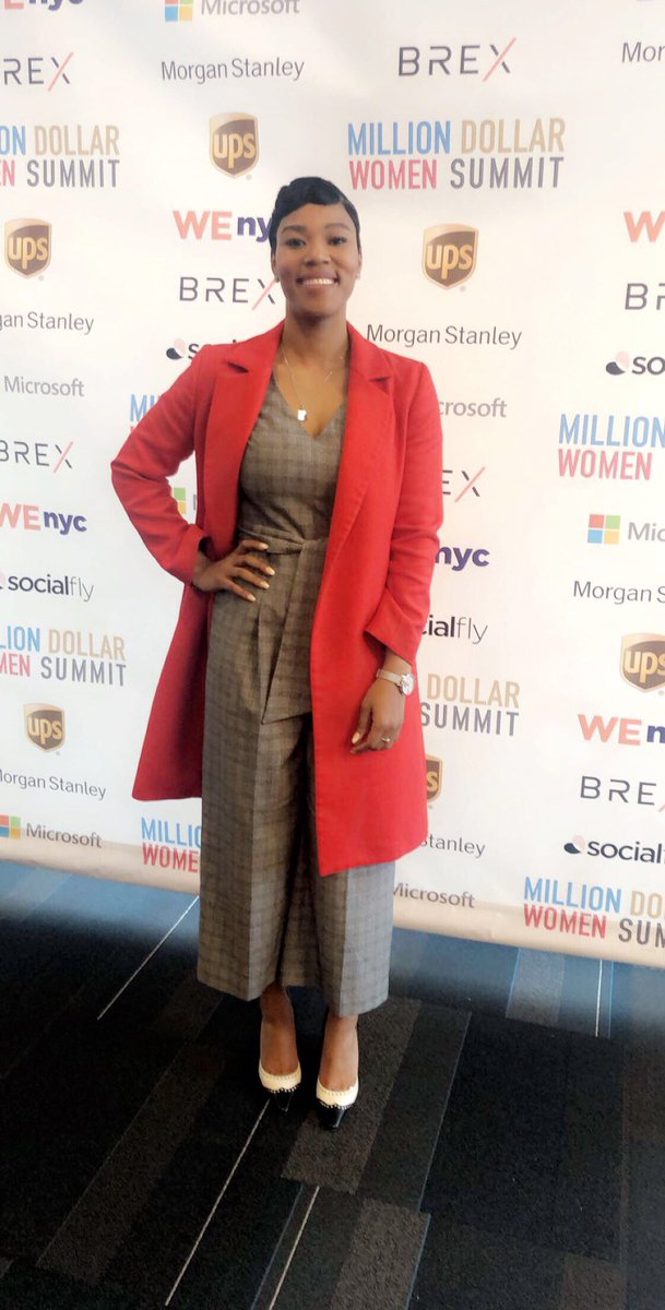 AssuredQS's tweet photo. AQS CEO Brittany Stovall had the privilege of coaching in #MDWSummit in NYC Time Square #GOBIGNOW https://t.co/lfJ4uZyotq