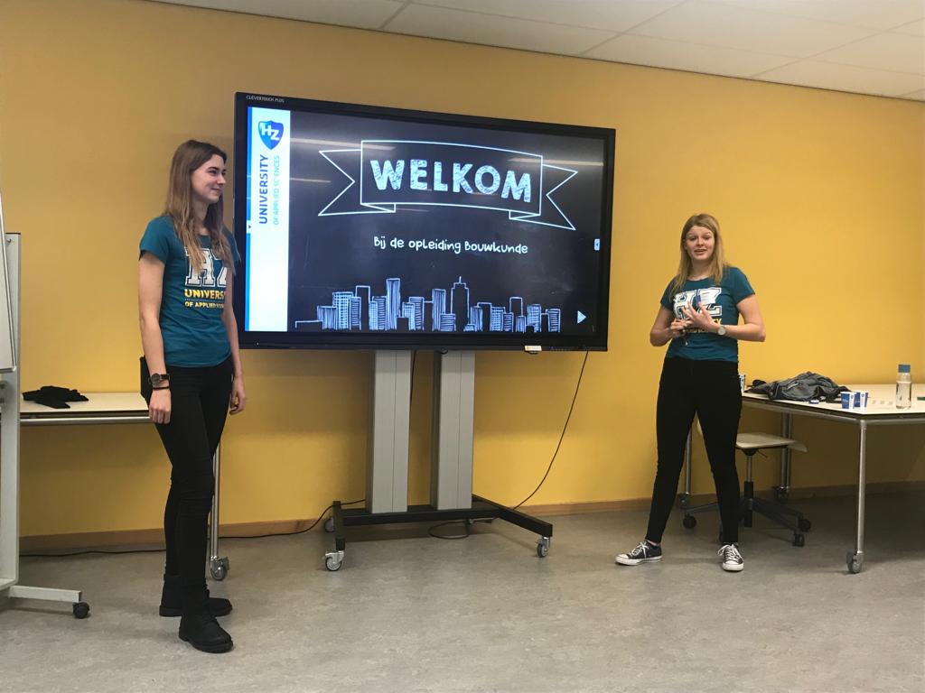 Morgen is het zover, de Open Dag!
Heb je jezelf nog niet ingeschreven maar wil je er heel graag bij zijn? Geef je dan op via deze link: eventbrite.nl/e/registratie-…
We hopen jullie allemaal te zien en al jullie vragen te kunnen beantwoorden!
Groetjes het promotieteam