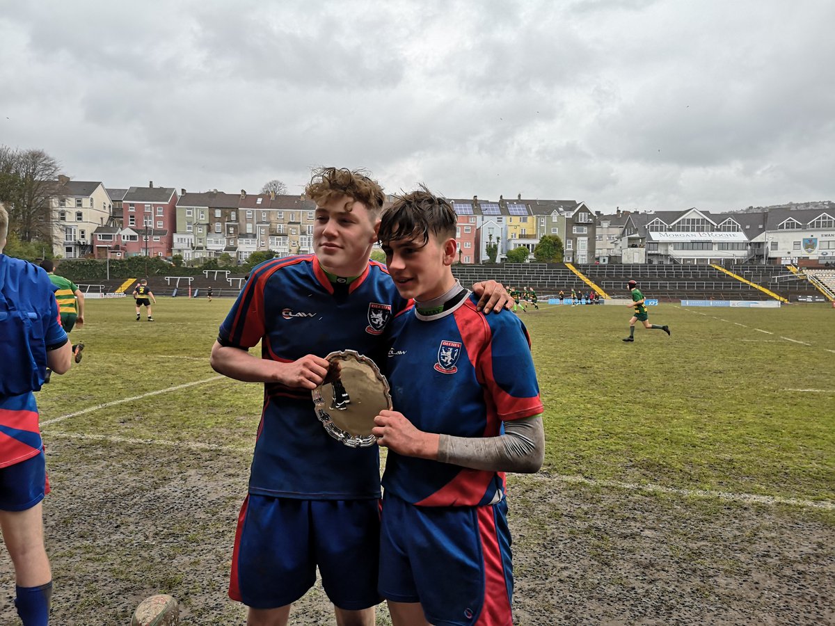 OlchfaPEdept's tweet photo. Yr7 MOTM - Jack Hoskins and Yr10 MOTM - Iestyn Jones. #rolemodels #olchfa #olchfapride @Olchfaschool https://t.co/Qa1pAzC93O
