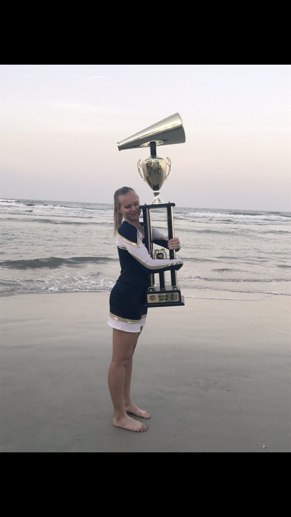 jordanezell_'s tweet photo. YA GIRL IS A 4X NATIONAL CHAMPION😭 https://t.co/ZhunUGsXjj