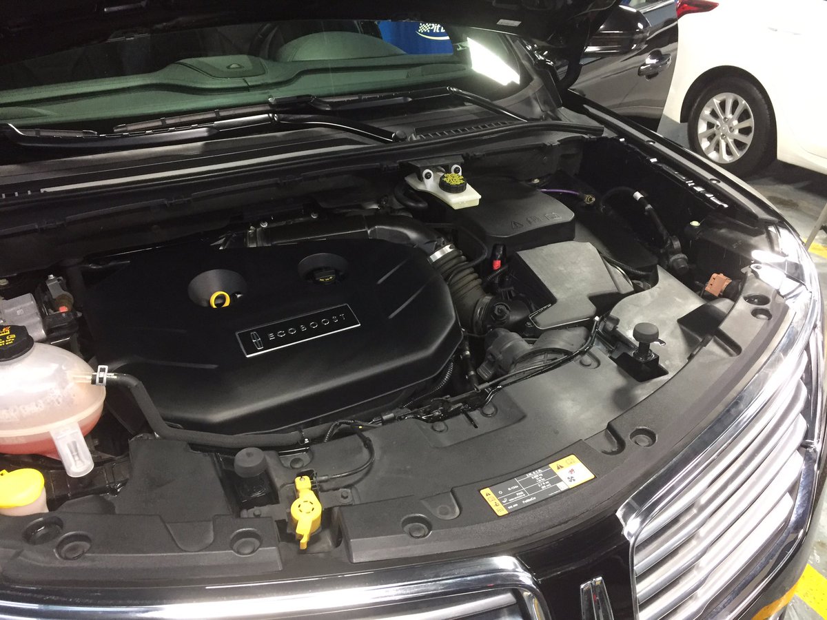 Checkout before and after Engine Shampoo.For more information about quick in &amp; out service starts at Only $35! Please visit sparkleandshineautocare.ca