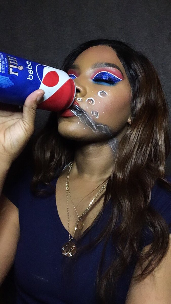 cassiemarie_28's tweet photo. 💙PEPSI BABE❤️
Credit: @malanimaria
#abhpomade #anastasiabeverlyhills #soda #pepsi #pepsicommercial #glitter #glitterlooks #makeuptutorial #makeupideas #eyemakeupideas #makeup #instamakeup #makeupofinstagram #lashes #amazonlashes #thecrayoncase #makeupworldwide https://t.co/v8cXzDW32y