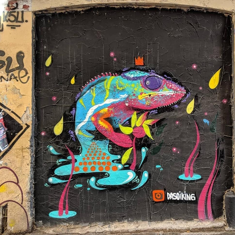 GVSUStudyAbroad's tweet photo. Street art in Valencia, Spain 🎨🖌️🇪🇸 #lakersabroad https://t.co/5gDD6wGEeA