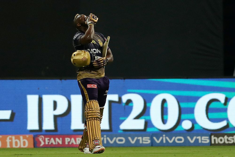 Here you go Russell !!! The Giant !! 
What a innigs by KKR,

#korbolorbojitbore #KKR vs #RCB  #IPL2019