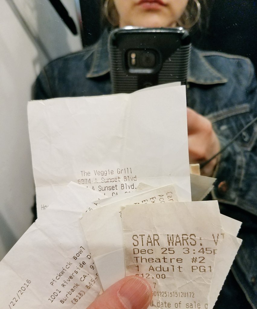 MorningsideTomb's tweet photo. I want to be friends with the former owner of this jacket #foundshit https://t.co/2nQtHrRzco