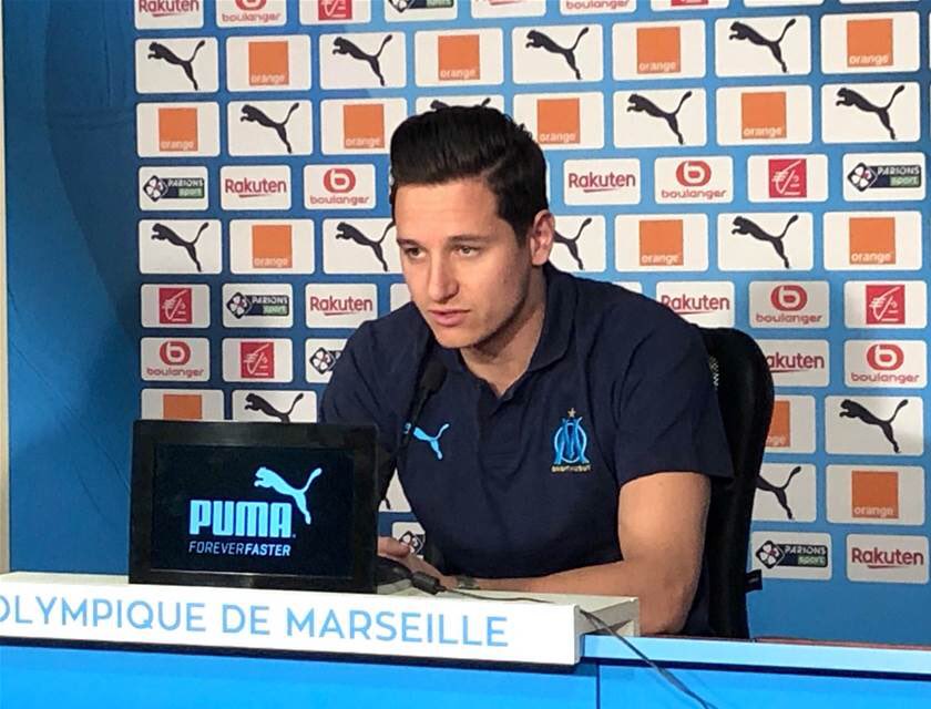 _BeFootball's tweet photo. Florian Thauvin : « Le podium c’est mort, c’est fini, faut arrêter de se raconter des histoires. On a pas fait une bonne saison. Et même si on va en LDC ce serait pour faire quoi ? Chaque année c’est pareil. La seule chose à faire c’est se taire est assumer car on a été nuls. » https://t.co/7e97cYZBR8
