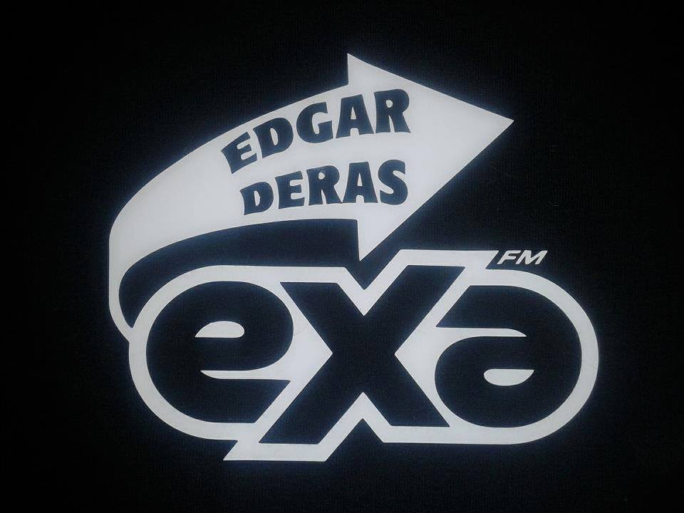 ExaDurango's tweet photo. VIERNES! En cabina con @Edgar_Deras... LA MEJOR PROGRAMACION AL AIRE!!! 8-17-10-13 telefono en cabina HT #EdgarDerasenExaDurango #PonteExaDurango escuchanos en https://t.co/YuPEpEQKea https://t.co/TZQQVx3FEG