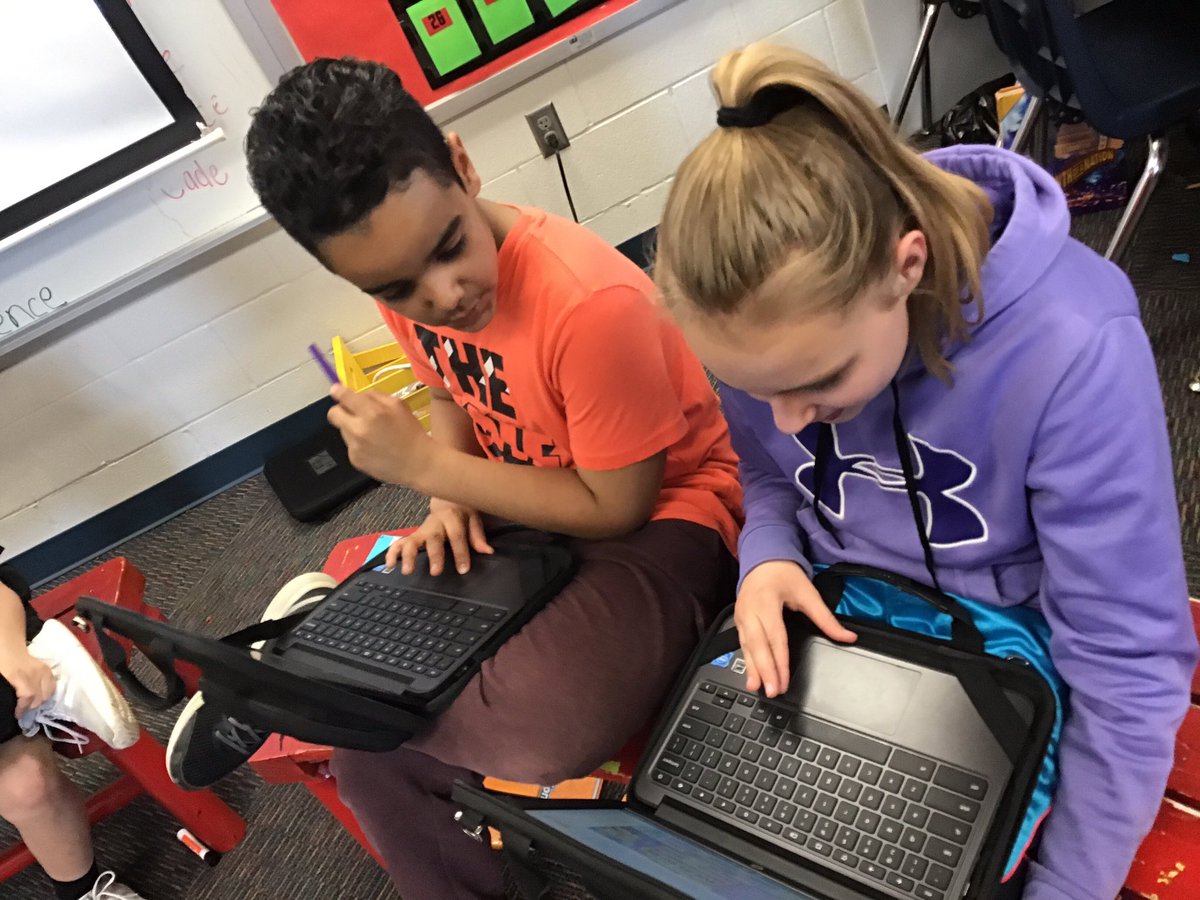 rmccoy3130's tweet photo. These great students are striving to use rounding (of numbers) strategies, to “Make ayour Mark”!
@libertyoaks 
#libertyoaks
@LIBERTYSCHOOLS 
#lpsleads https://t.co/9aFPDuiovE