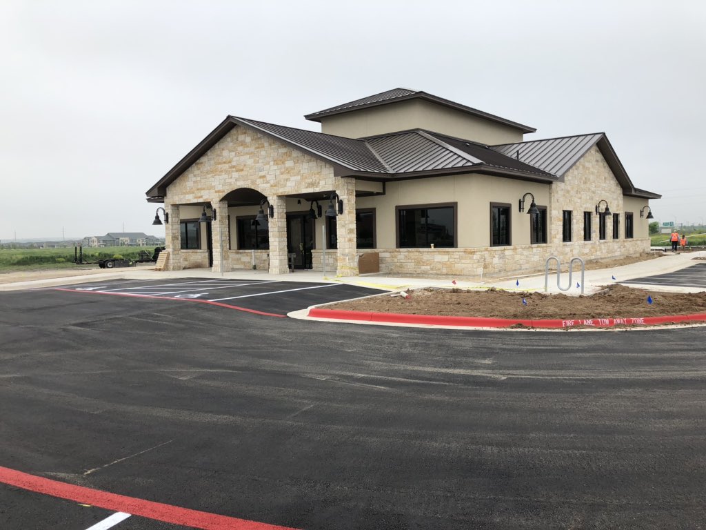 HPDentistryTX's tweet photo. The new HPD will be open for patient care on April 29th! https://t.co/1N8dao3CNt