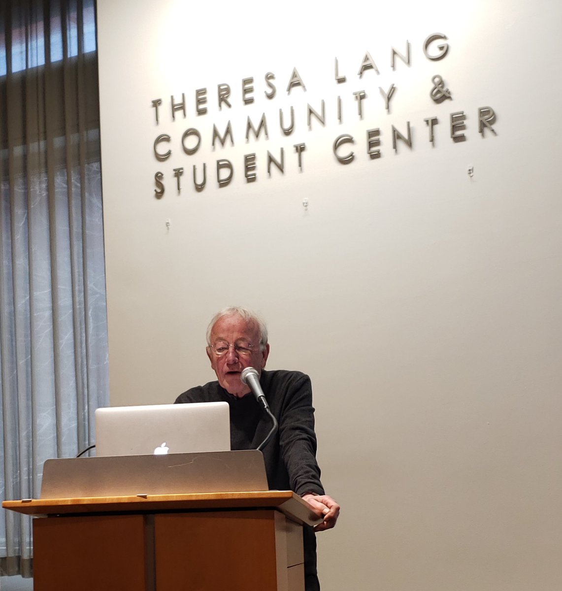 NewSchoolCPS's tweet image. As we near the end of the #Unknowability Conference, we would like to extend a great THANK YOU to our  astounding speakers: neuropsychologist Nicholas Humphrey,  @UCLA's Alan Fiske, @essexsociology
Dr. Linsey McGoey and our great moderator @TheNewSchool's William Hirst!