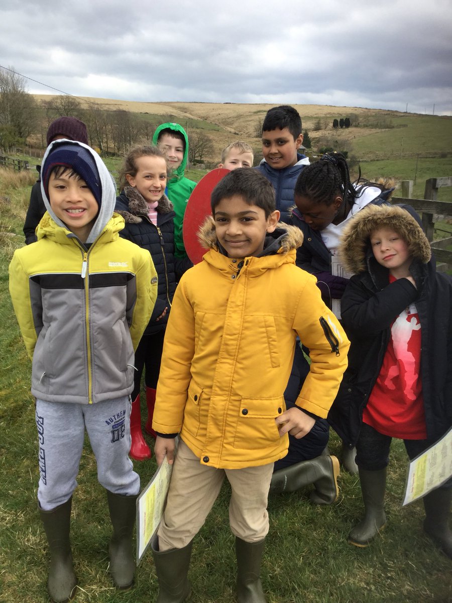 ssao_y4's tweet photo. Year 4 @ssaidanoswald had a great day at Castleshaw today. They visited the Roman fort and dressed up as soldiers. https://t.co/G5KkxfSOu3