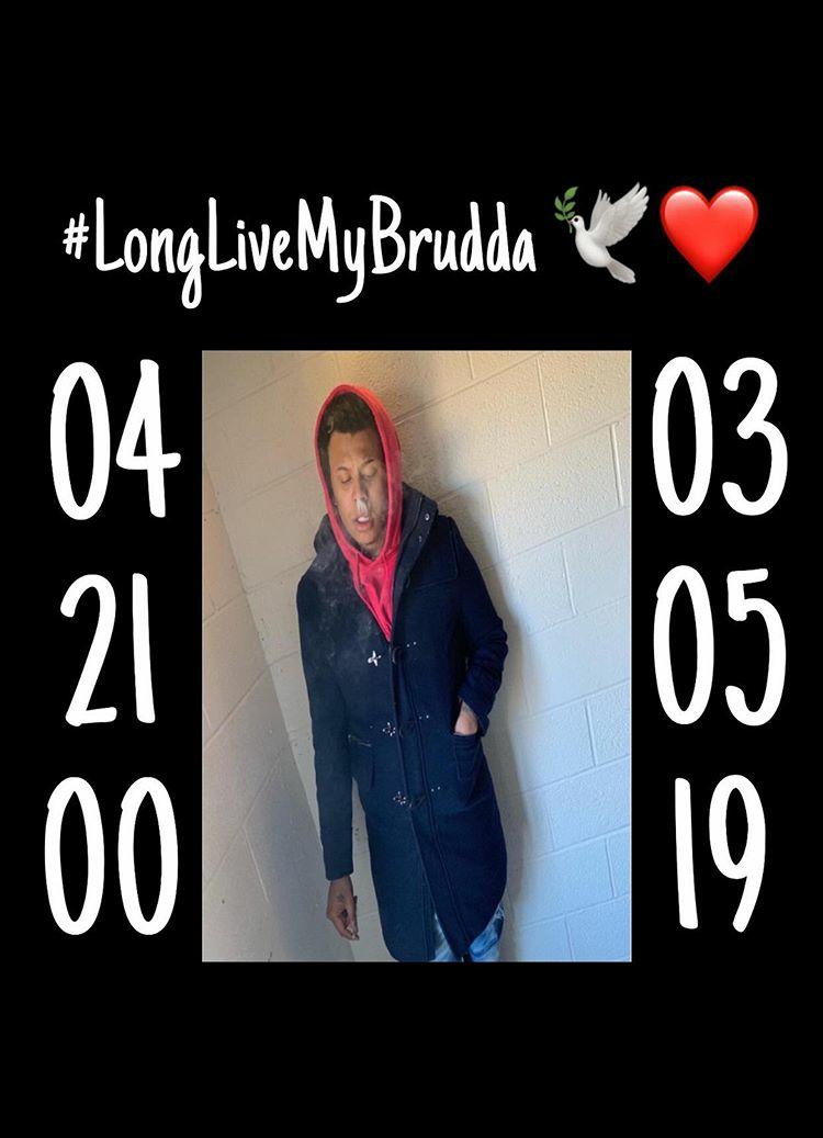 amieefleur's tweet photo. 04/21/00~03/05/19
#LongLiveMyBrother🕊️💔
#WaltsWorld💔
#E4W🕊️
#ThuggingForBroddie💔 https://t.co/EgKTH2dlTJ