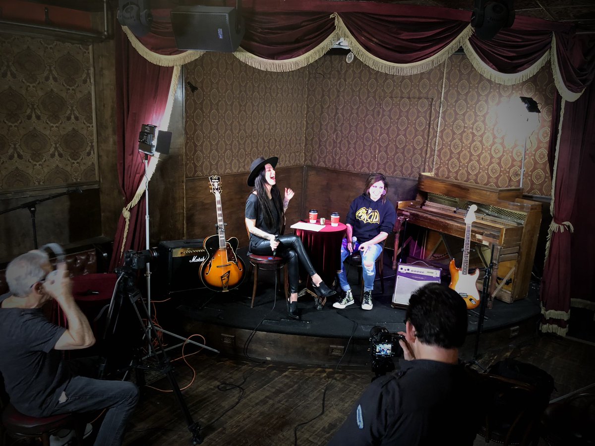 warriorrecords's tweet photo. Jessica Meuse interview today for Cloud Jam Studios in Hollywood. 🎥 🎤 @JessMeuse @Muse_Mafia @AmericanIdol #halfhearted #cloudjamstudios #hollywood #losangeles #jessicameuse https://t.co/sIAFao9WUu