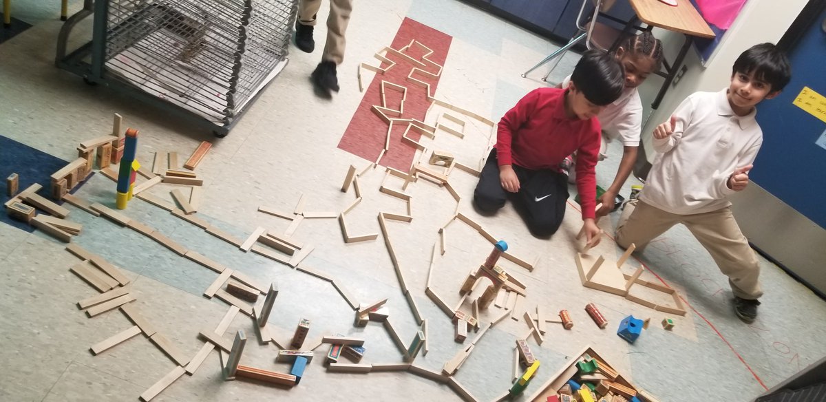 CreateWithCarr's tweet image. This week in the art room! Oragami,  glazing flat, collaborative hula hoop weaving and more! #centersd #icebulldogs @ICEBULLDOGS @CenterSD