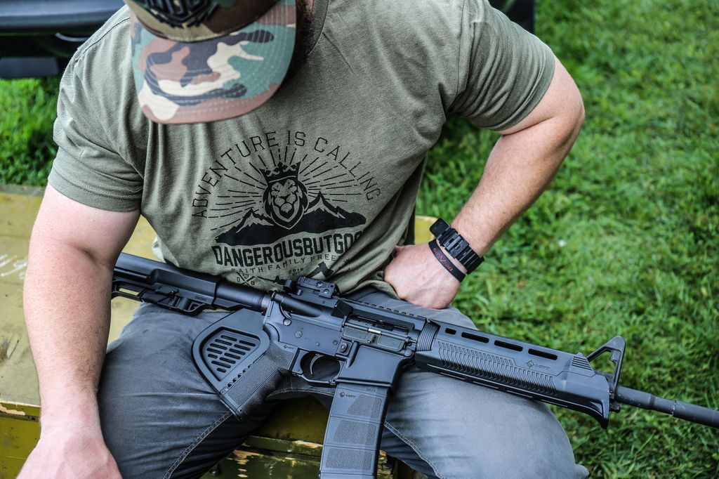MissionFirstTac's tweet photo. But look on the bright side! Weโve still got 10/30 mags!!!
#sorryforyourloss #californiaproblems #pewpewlife #missionfirsttactical #mft #teammfer https://t.co/eaL5jt2Bbx