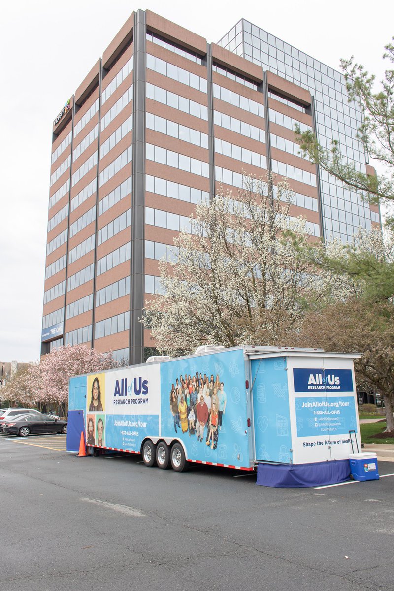 VibrentHealth's tweet image. Home on the road. The All of Us Journey mobile exhibit stopped by Vibrent, where staff got to experience the interactive #apps developed by our very own UX/UI teams, to educate visitors about @AllofUsResearch Program.