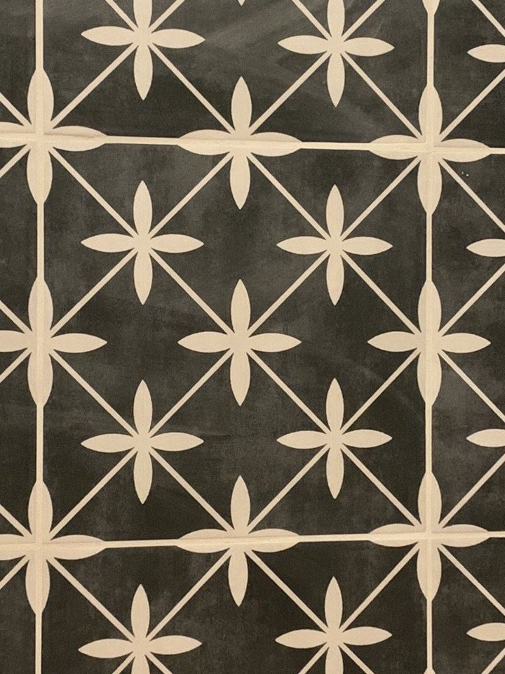 RedStart_Const's tweet photo. .Grouted & Gorgeous! β¨ This basement's bathroom tile install on a project our #RedstartTeam is working on in St. Charles is looking lovely! β¨π #redstartremodels #redstartconstruction #tileinstall #tile #homeremodeler #basementbathroom https://t.co/tVlV9UcZN8