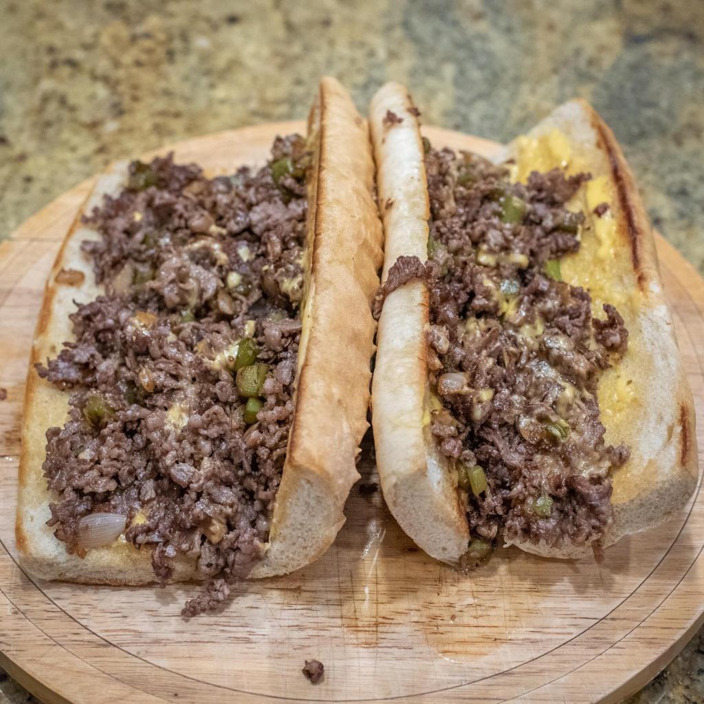 CbcfHealth's tweet photo. [Homemade] Philly Cheesesteaks : food https://t.co/ghuRmwT3tk https://t.co/0AvhqxiM2e