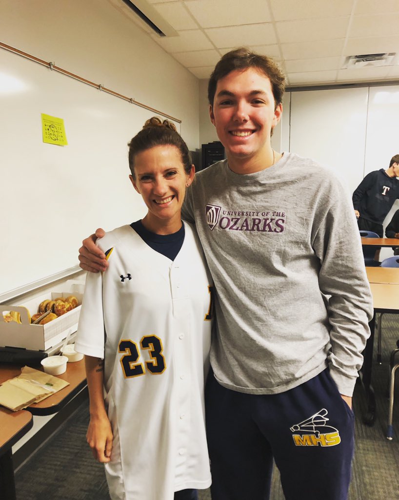 CoachHurstOPHS's tweet photo. Can’t wait to see what’s in store for @ryan_hallstrom ... but in the meantime, honored to get to wear #23 tonight at @LionBall2016 https://t.co/jhV1QhQIXD