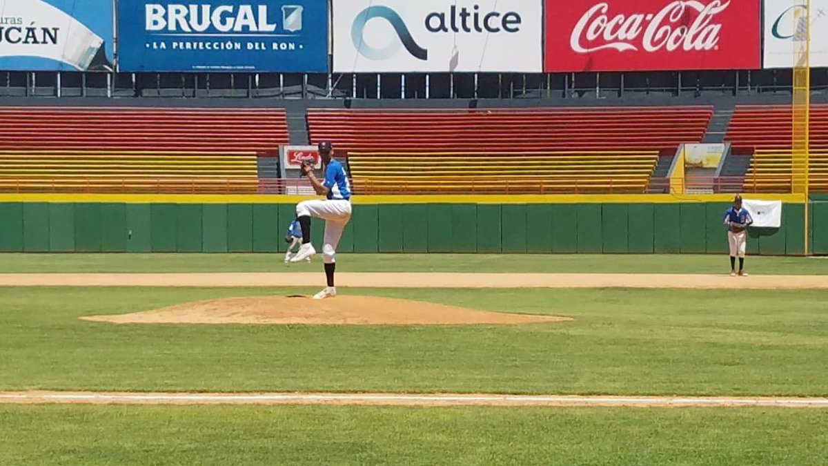 MLBDominicana's tweet photo. Hoy fue el segundo día del torneo de #TrainerPartnershipProgram donde se vivió mucha emoción y se jugó con ganas. 👏👏 #MLBDominicana 🇩🇴 https://t.co/4nkM08p1DS