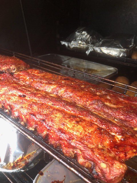 Loudon_Mom's tweet photo. Ribs on tonight’s #FoodTruckFriday menu! If you’re in Loudon you will want to stop and try #SonsofSmoke bbq! https://t.co/dP8Z13tHEj
